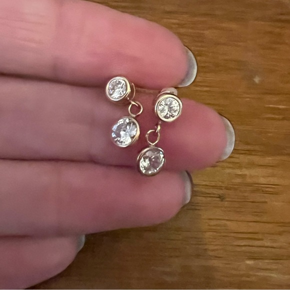 Vintage CZ gold plated earrings - Picture 1 of 3